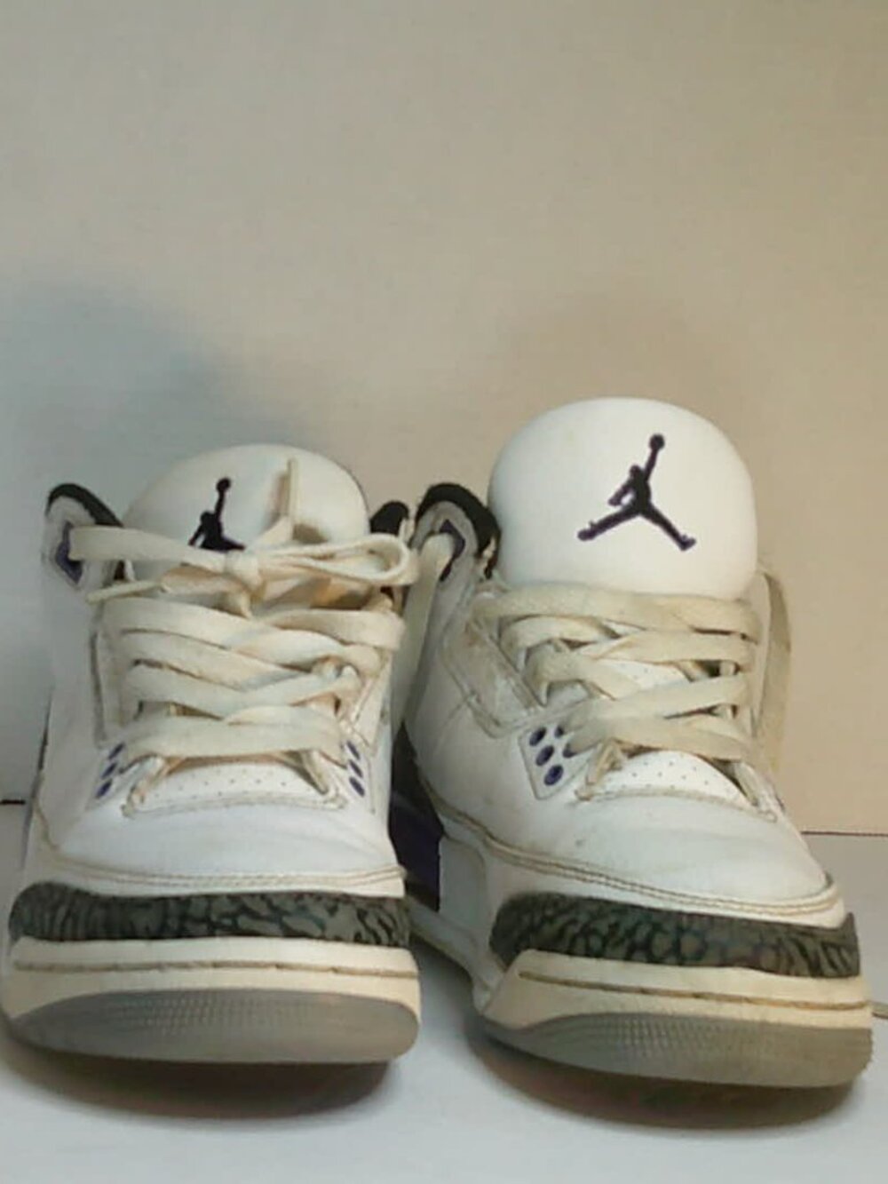 Air Jordan 3 Retro 5Y Dark Iris white purple